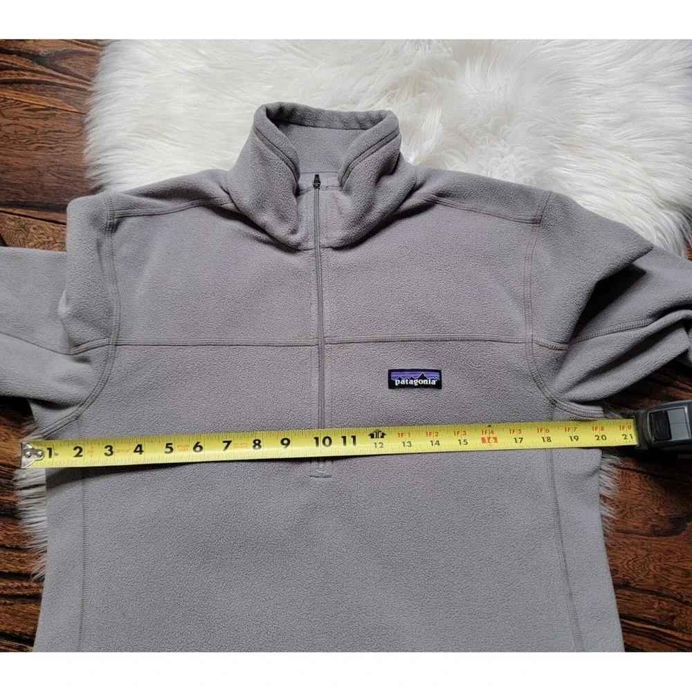 Patagonia Quarter Zip Fleece Pullover Sweater Men's size Small Gray